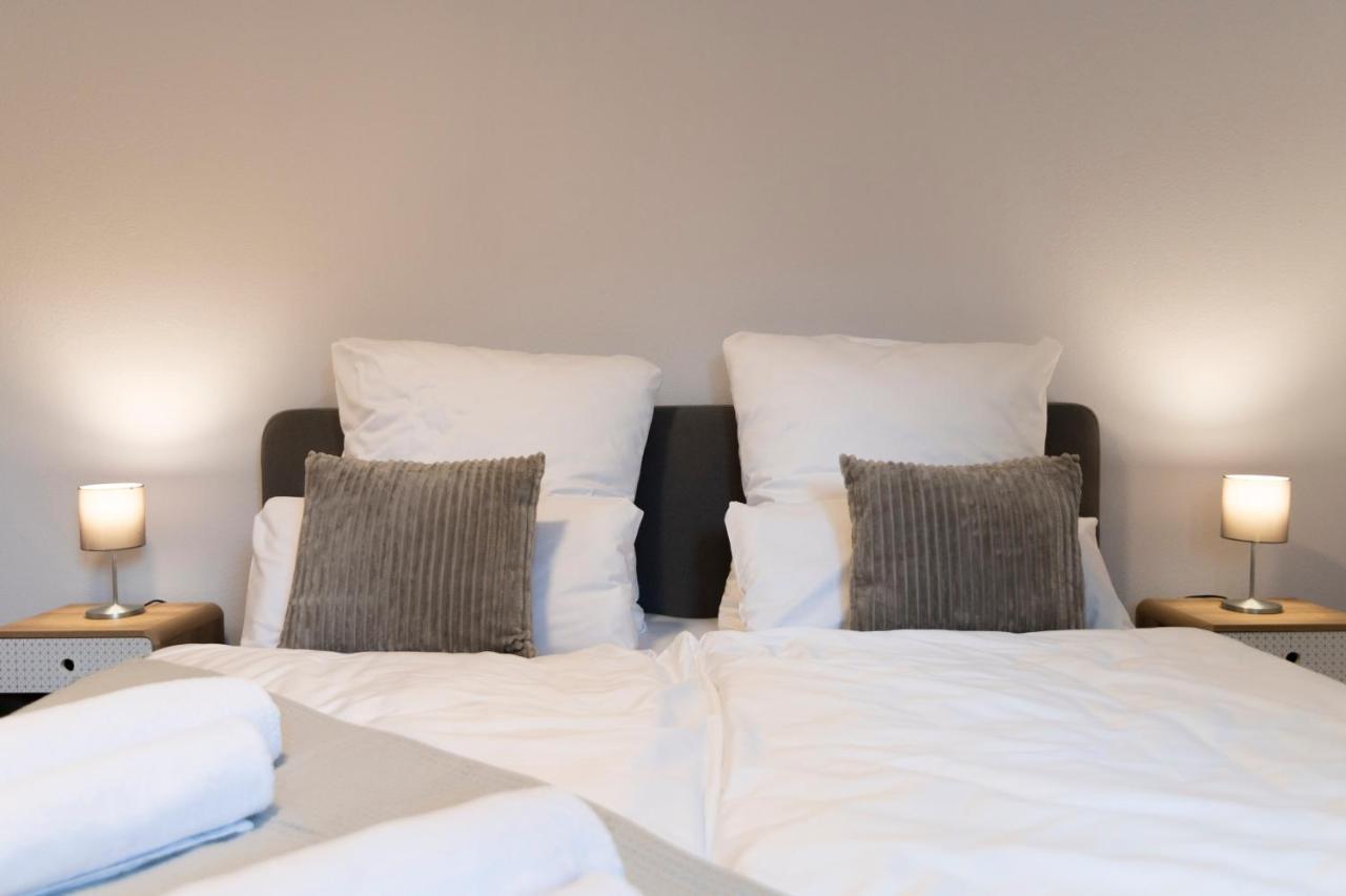 Peter Apartments - Premium Wohnung I 95Qm I 3 Schlafzimmer I Grosses Bad I Kueche I Wohnzimmer I Tv Фульда Экстерьер фото